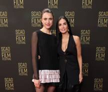 Margaret Qualley and Demi Moore 