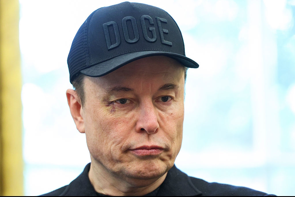 Elon Musk reveals how he really got black eye after sparking concern during Oval Office farewell