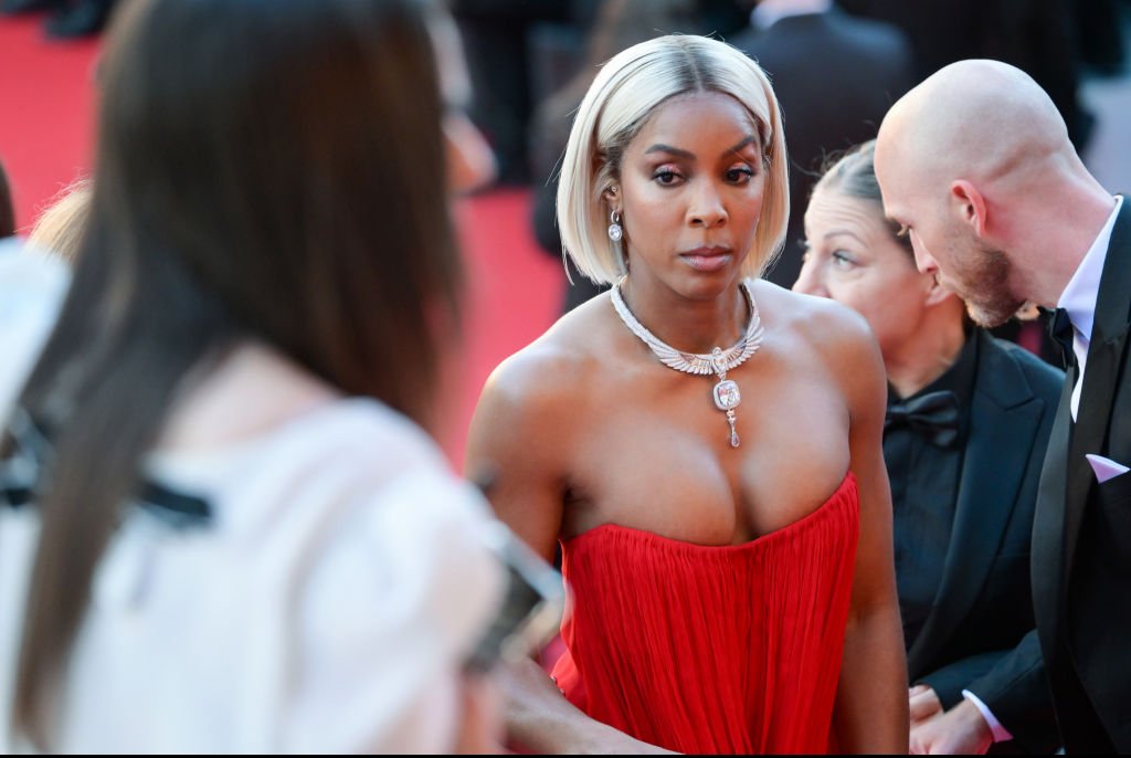 Kelly Rowland appeared to get into an altercation on the red carpet. Credit: Stephane Cardinale - Corbis / Getty